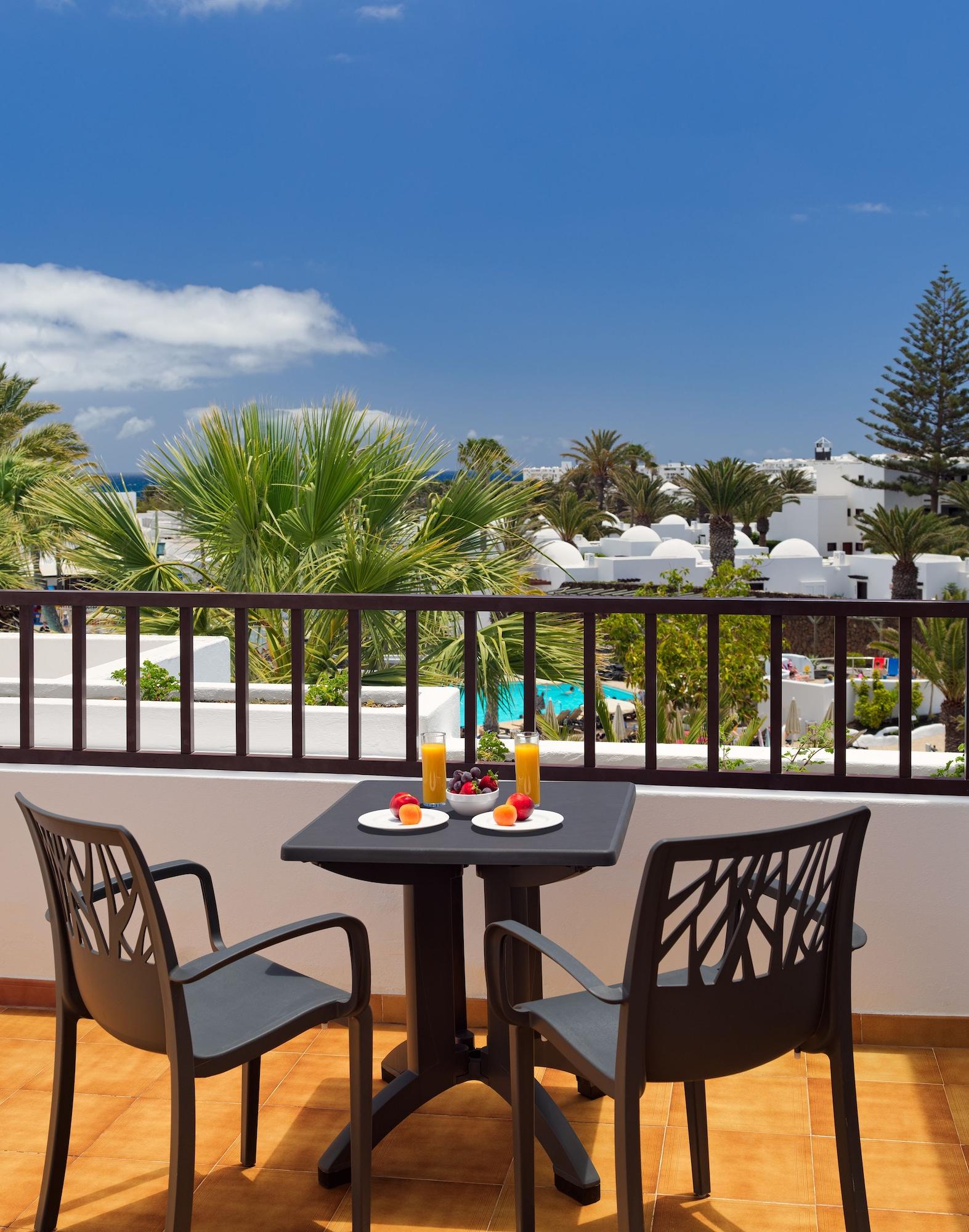 H10 Suites Lanzarote Gardens Costa Teguise Exteriör bild