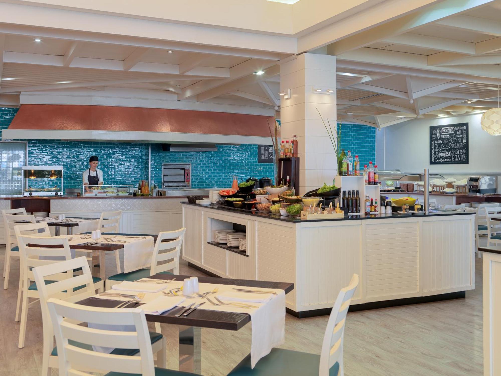 H10 Suites Lanzarote Gardens Costa Teguise Exteriör bild